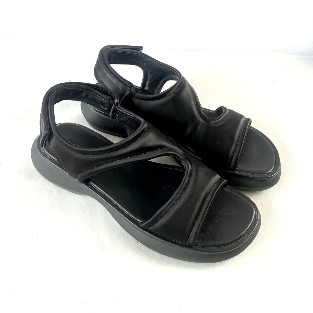 Vince Fresca Satin Strappy‎ Sandals 8.5 Black Sporty Chunky